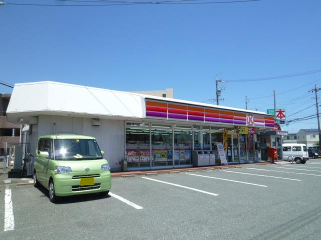 Convenience store. Circle K Nakajo 40m to the store (convenience store)