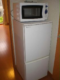 Kitchen. refrigerator ・ microwave