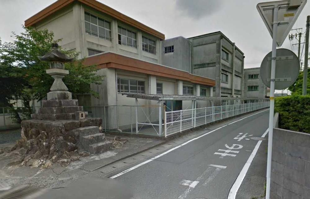 Junior high school. 3428m up to junior high school in Hamamatsu Tachihama name