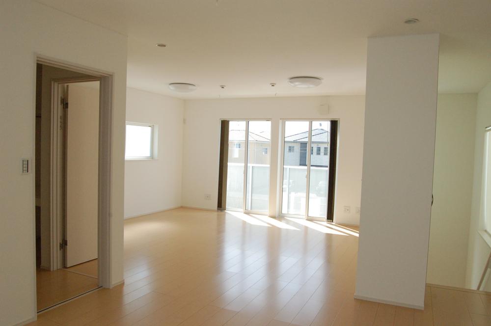 Other introspection. Building C. 