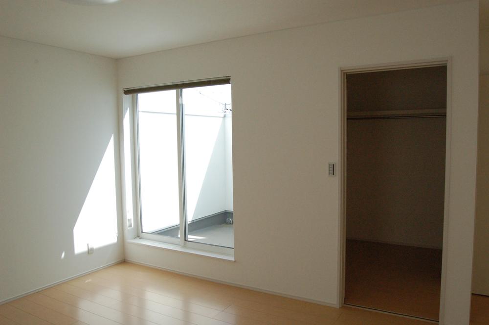 Other introspection. Building C. 