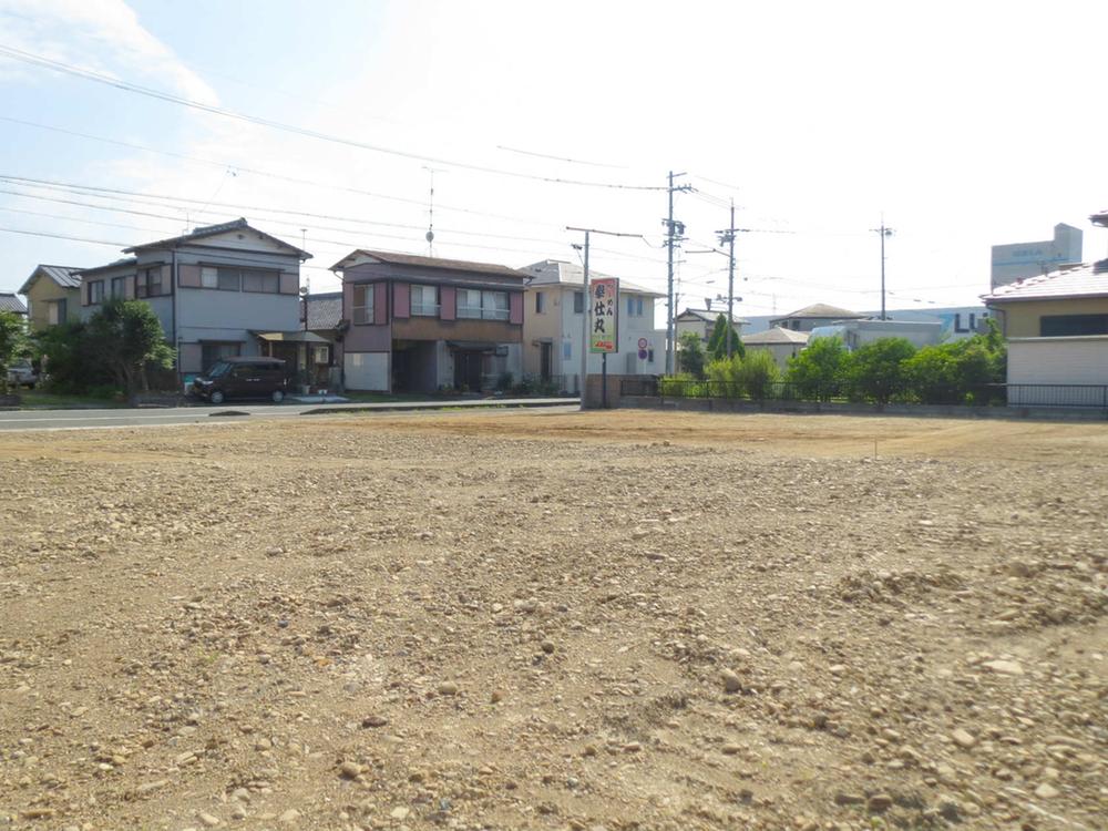 Local land photo. Local as seen from the northeast side (July 2013) Shooting