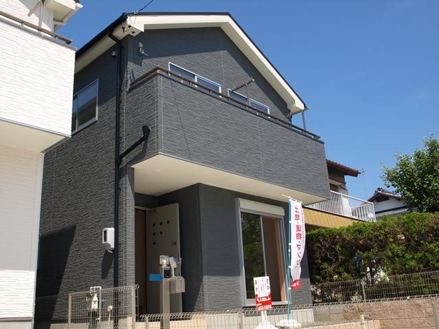 Local appearance photo. Local (August 2013) Shooting