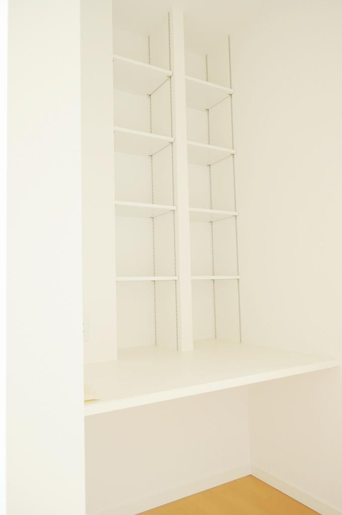 Other introspection. B-1 No. land Study corner in the bedroom (April 2013 shooting)