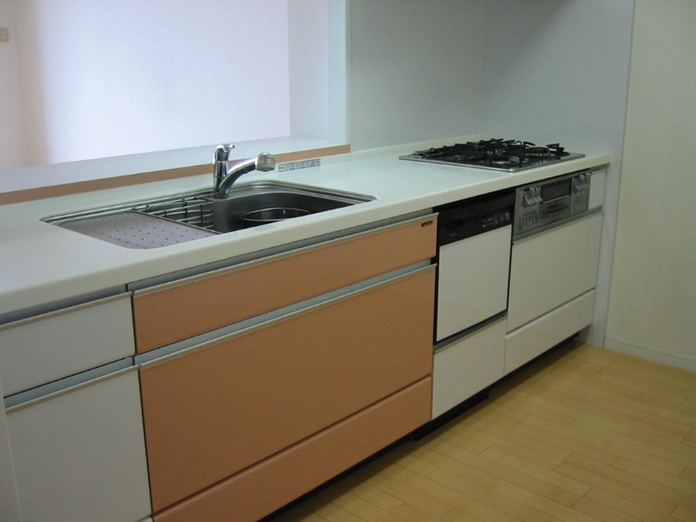 Kitchen. Indoor (July 2013) Shooting