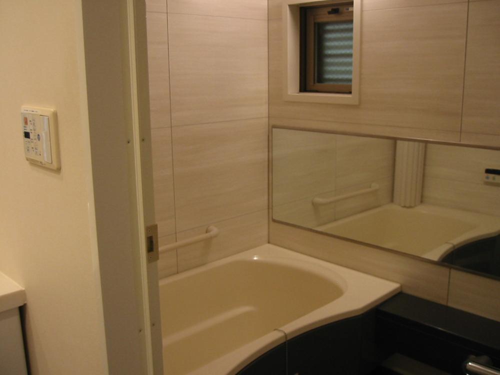 Bathroom. Indoor (July 2013) Shooting