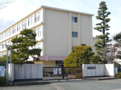 Primary school. 1245m to the Hamamatsu Municipal Toyonishi Elementary School
