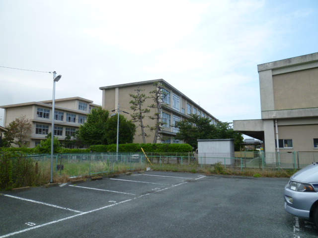 Primary school. Wada 1300m up to elementary school (Yakushi-cho) (Elementary School)