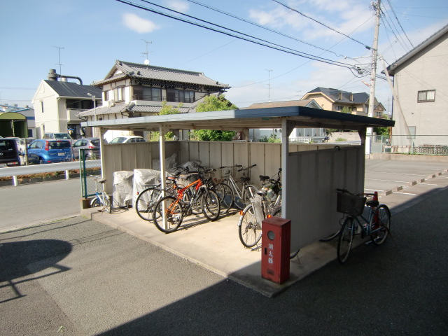 Other common areas. Bicycle-parking space