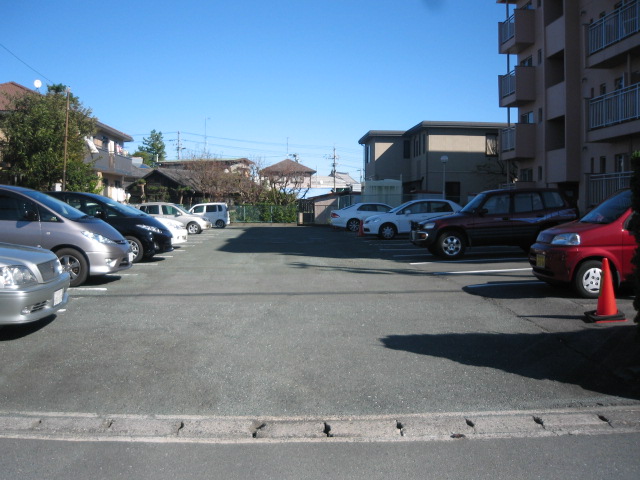 Parking lot