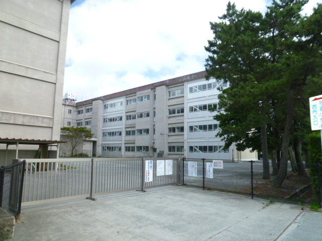 Primary school. AzukaSusumu up to elementary school (Tenno-cho) (Elementary School) 241m