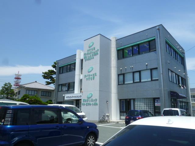 Hospital. Shimizu 464m until the clinic (hospital)