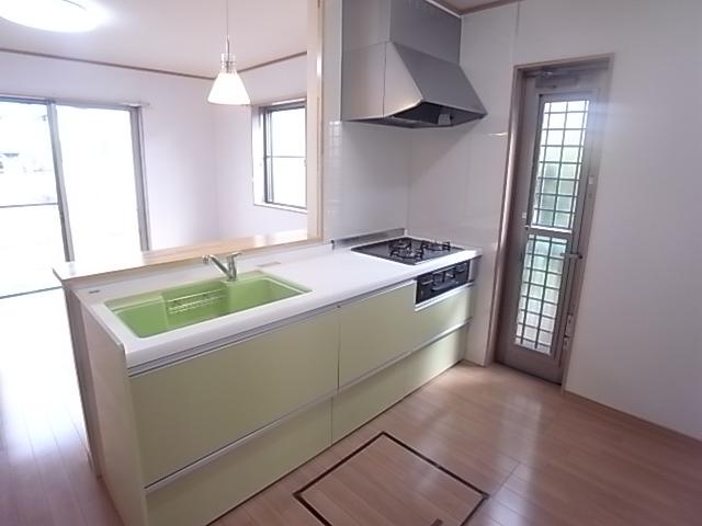 Kitchen. Indoor (September 2013) Shooting