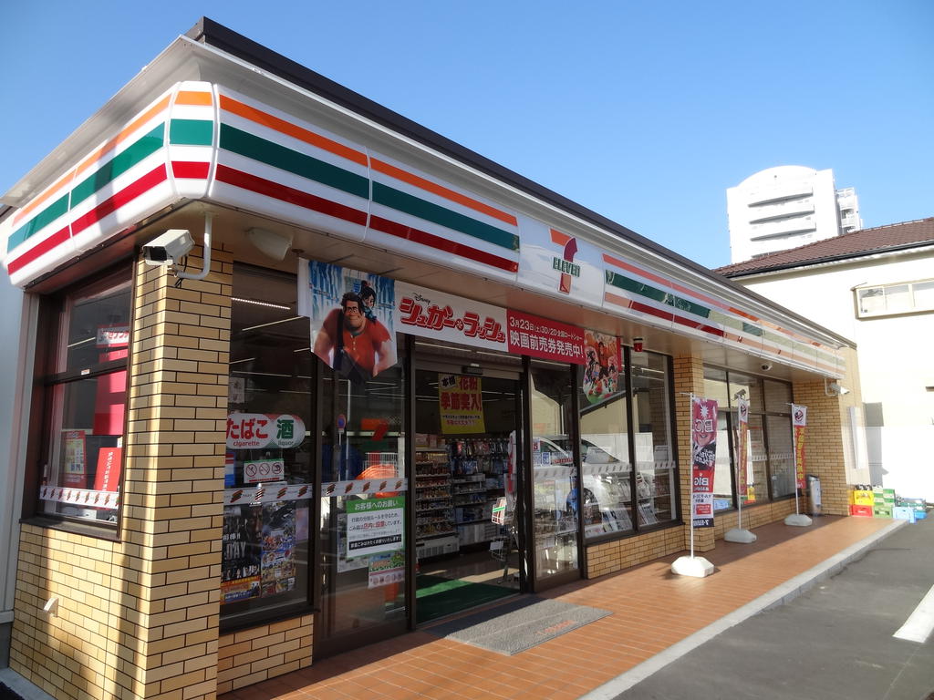 Convenience store. 800m to Seven-Eleven Hamamatsu Kandatsu store (convenience store)