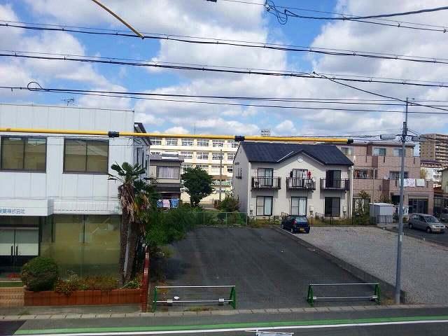 Other. Kaba small close