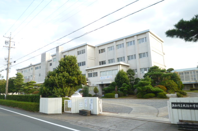Primary school. Ose up to elementary school (Ose Town) (Elementary School) 512m