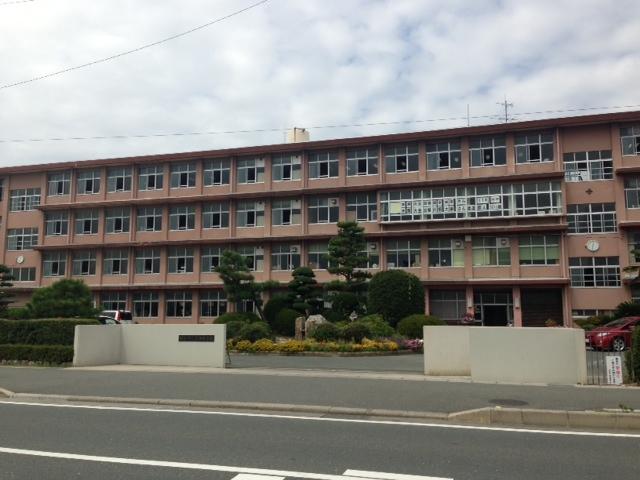 Junior high school. 840m to Hamamatsu City Kasai junior high school