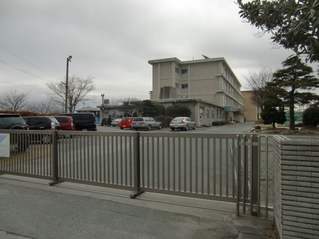 Junior high school. 744m to Hamamatsu City AzukaSusumu junior high school (junior high school)