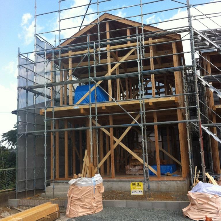 Local appearance photo. Local (10 May 2013) Shooting