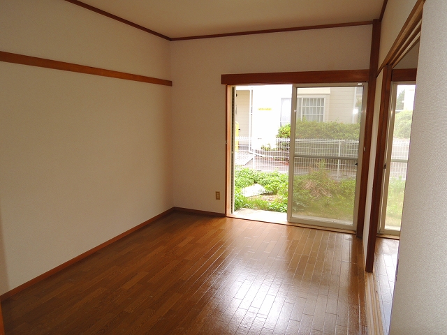Living and room