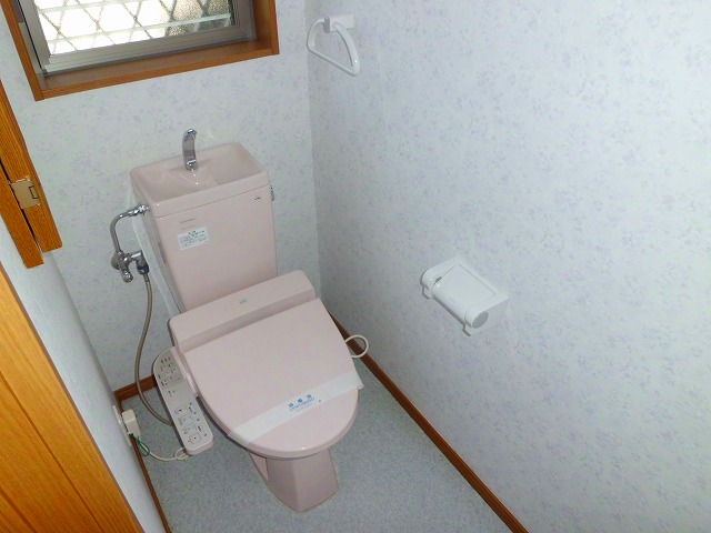 Toilet