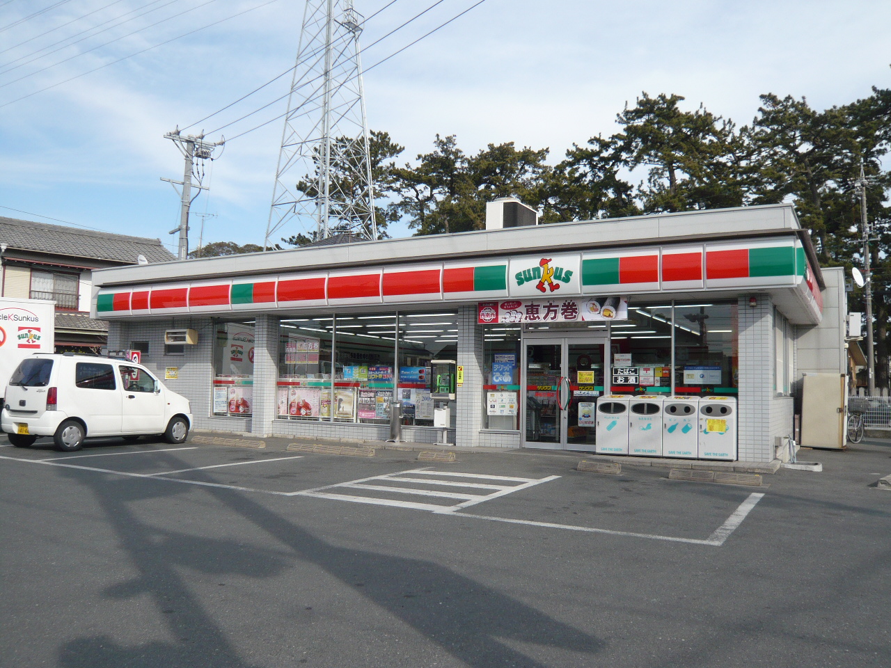 Convenience store. Thanks Hamamatsu Mishima store up (convenience store) 527m