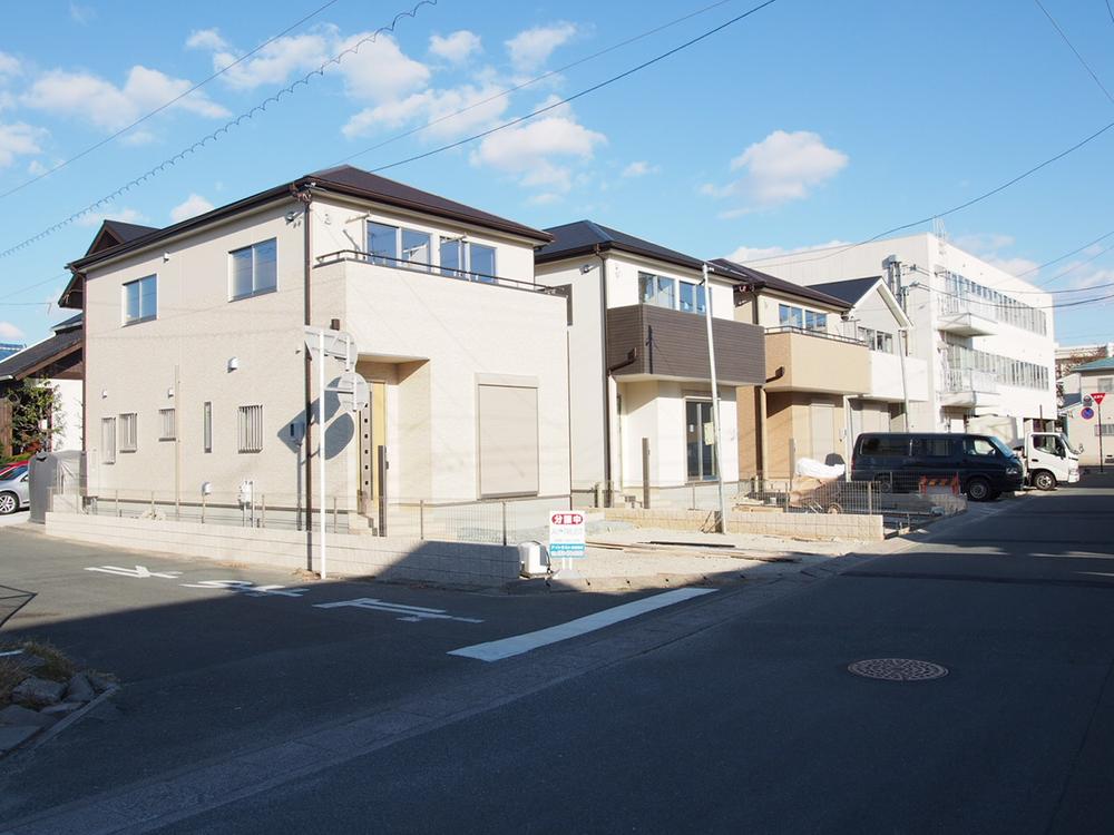 Local appearance photo. local