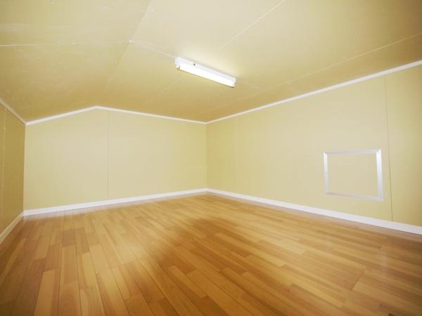 Receipt. Other Property Same specifications attic storage