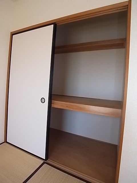 Other. Japanese-style closet