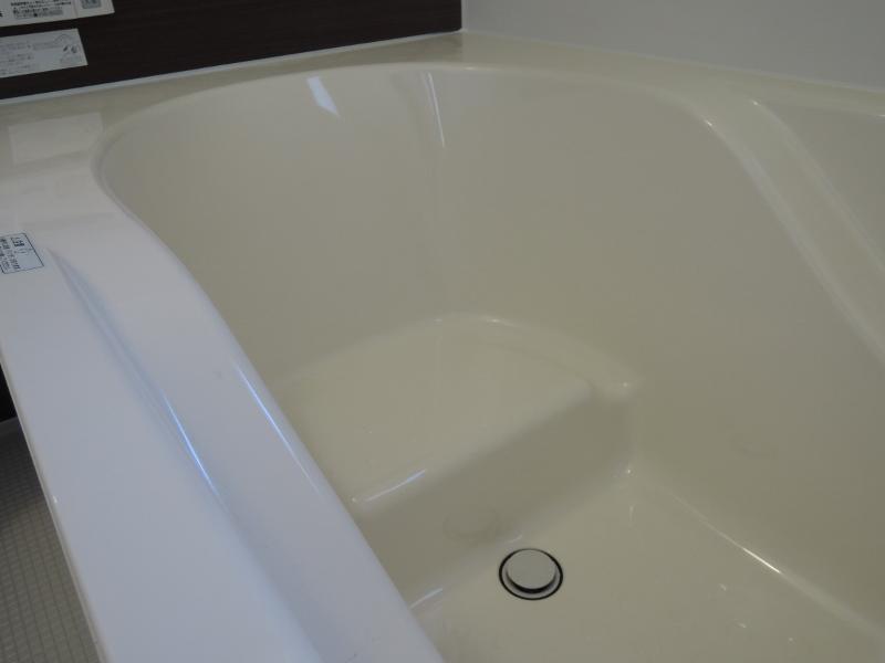 Bathroom. In sitting bathtub, Spacious bath time