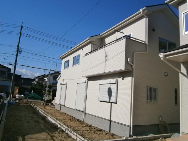 Other local. Local (12 May 2013) Shooting