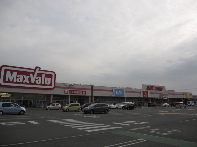 Shopping centre. Rock Town Hamamatsu Aoiten until the (shopping center) 618m