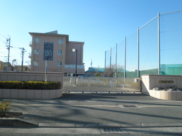 Primary school. 508m to the Hamamatsu Municipal Ueshima elementary school (elementary school)