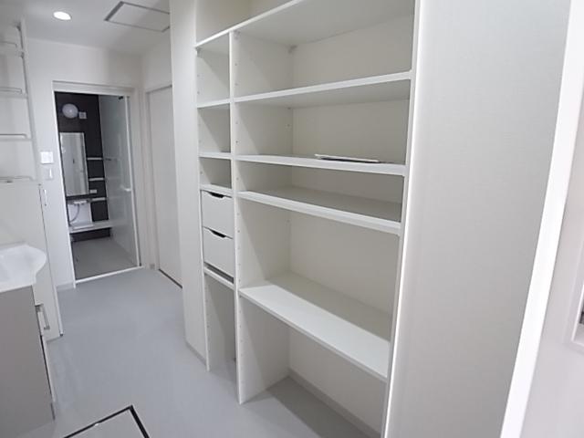 Receipt. Indoor (July 2013) Shooting