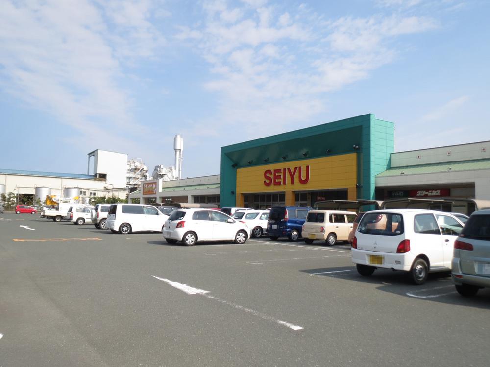 Supermarket. 629m until Seiyu Hamamatsu Funakoshi shop