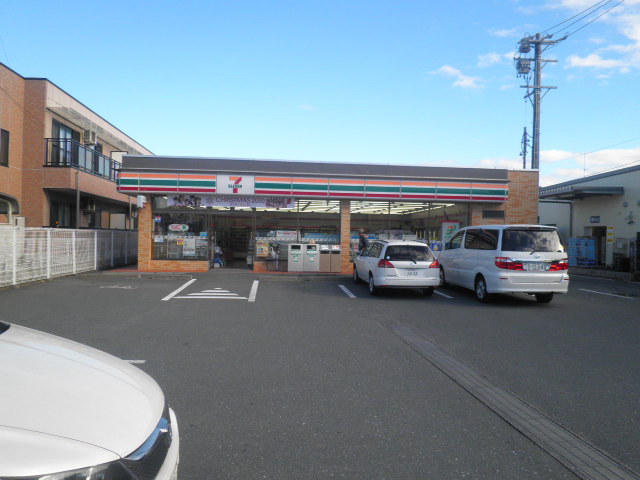 Convenience store. Seven-Eleven Hamamatsu draft horse store up (convenience store) 530m