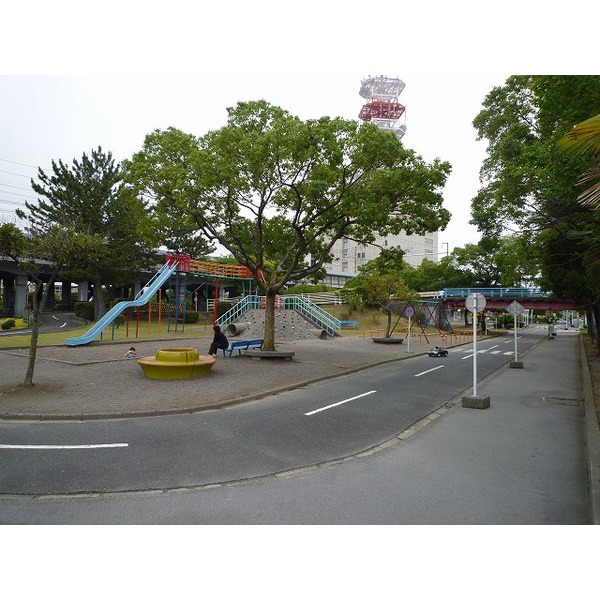 park. 303m to Aioi park (park)