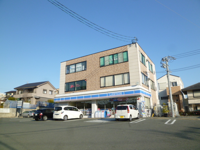 Convenience store. 1269m to Lawson (Hagioka store) (convenience store)