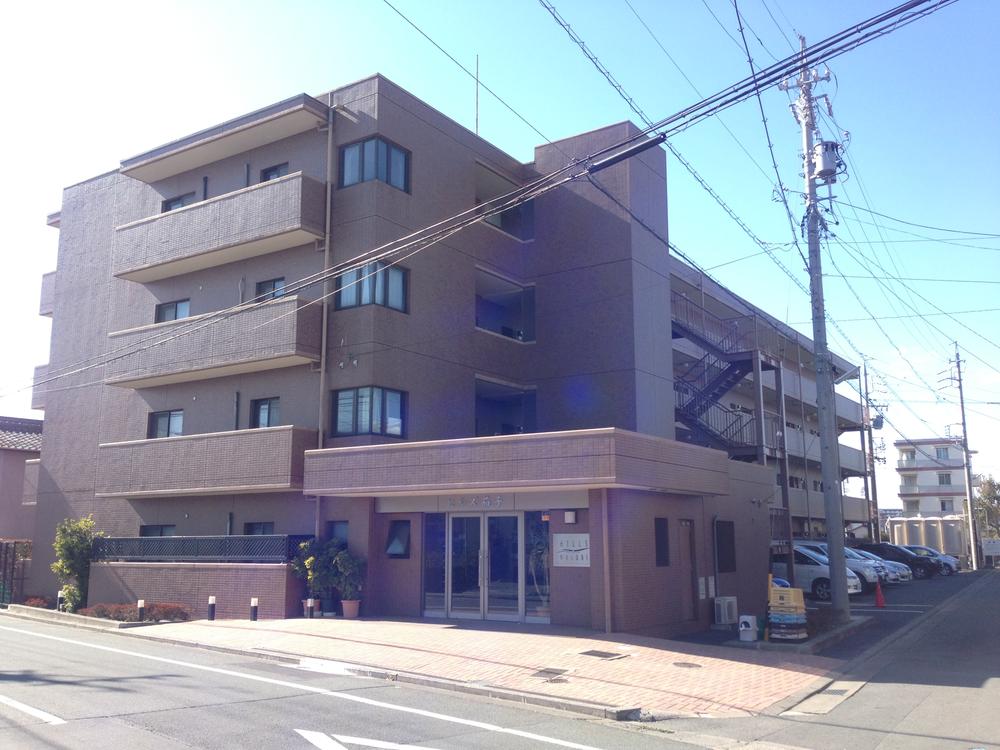 Local appearance photo. Shooting from the northeast side