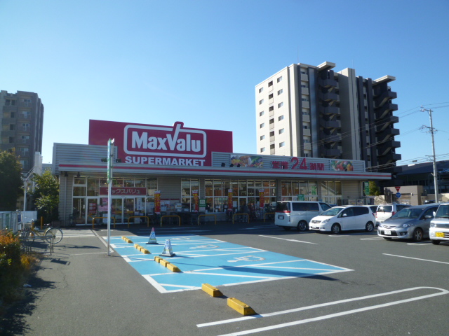 Supermarket. Makkusubaryu Sukenobu store up to (super) 1479m