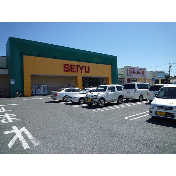 Supermarket. Seiyu Kamiasada store up to (super) 302m