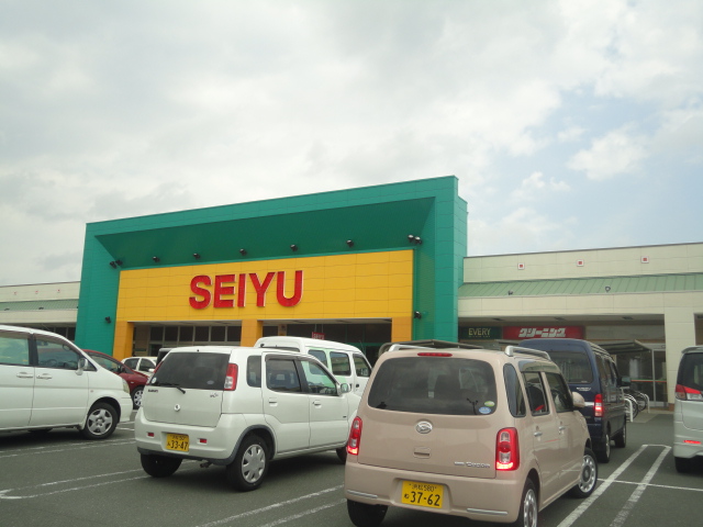 Supermarket. Seiyu Hamamatsu Funakoshi store up to (super) 445m