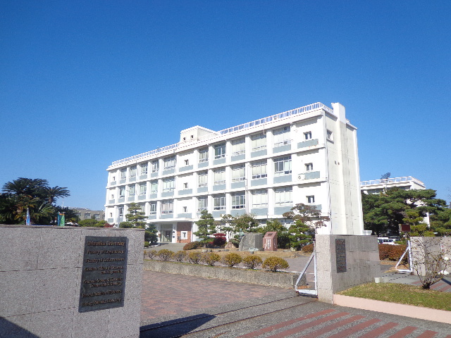 University ・ Junior college. National Shizuoka University Hamamatsu Campus (University of ・ 1780m up to junior college)