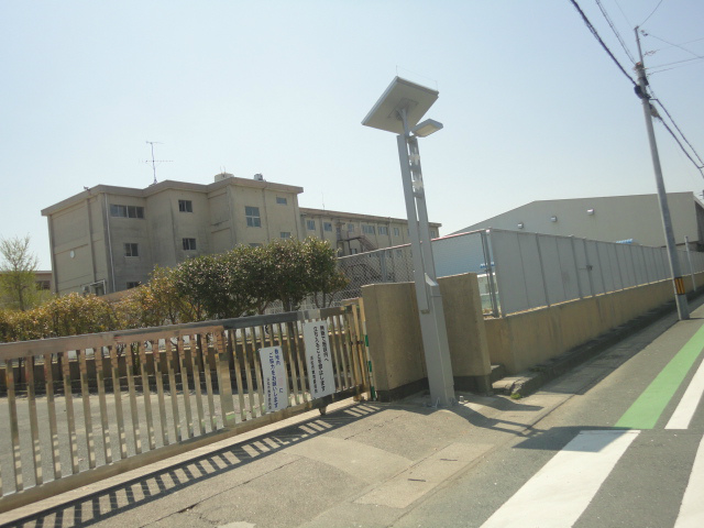 Primary school. Aioi to elementary school (Mukojuku) (Elementary School) 528m