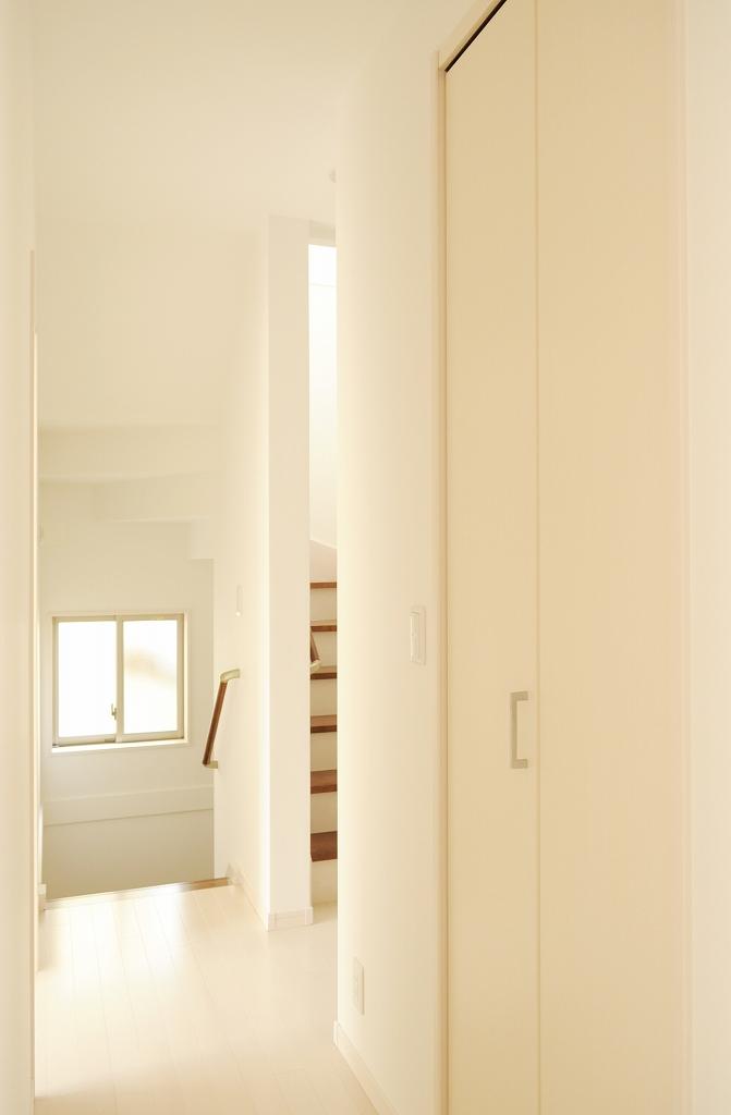 Receipt. On the second floor hallway there is a closet. (September 2013 shooting)