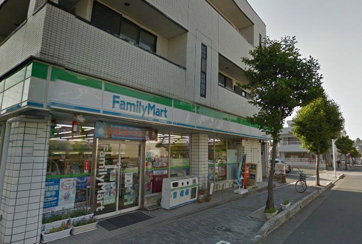 Convenience store. 357m to Family Mart (convenience store)