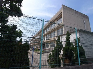 Primary school. Hagioka up to elementary school (elementary school) 1800m