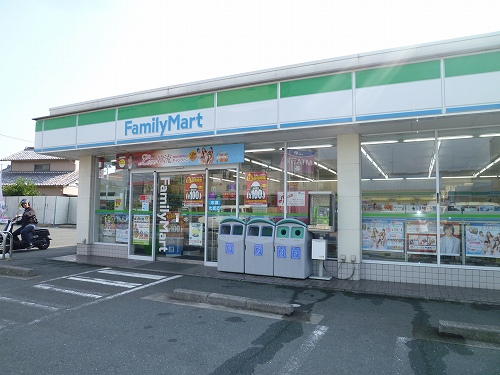 Convenience store. FamilyMart draft horse Sanchome store up to (convenience store) 70m