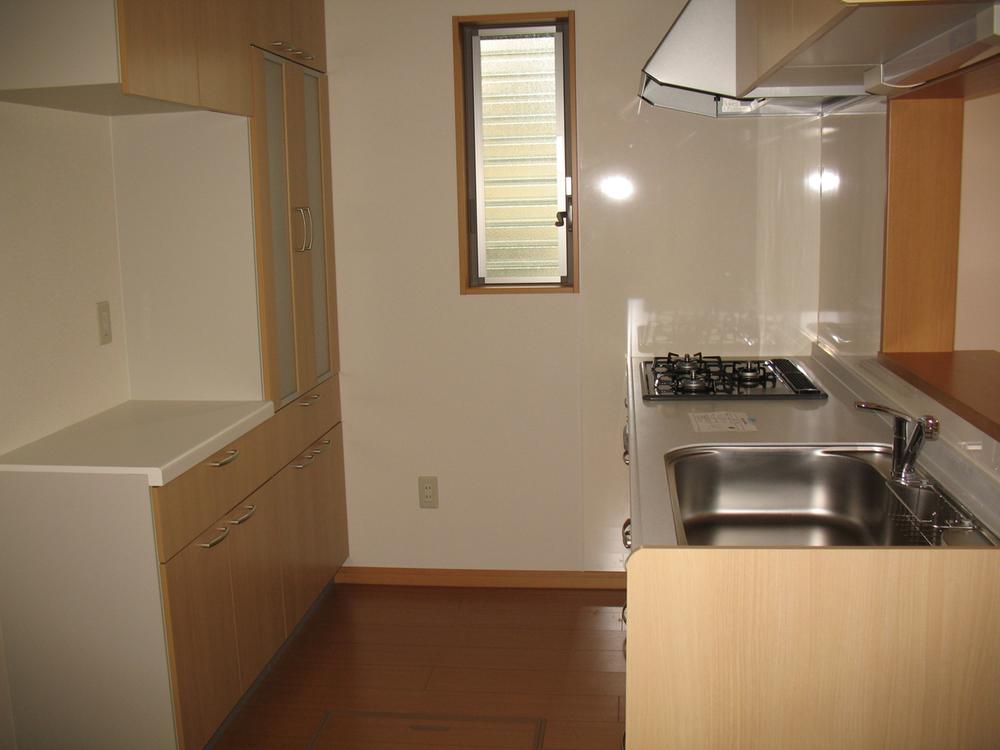 Kitchen. Local (10 May 2013) Shooting