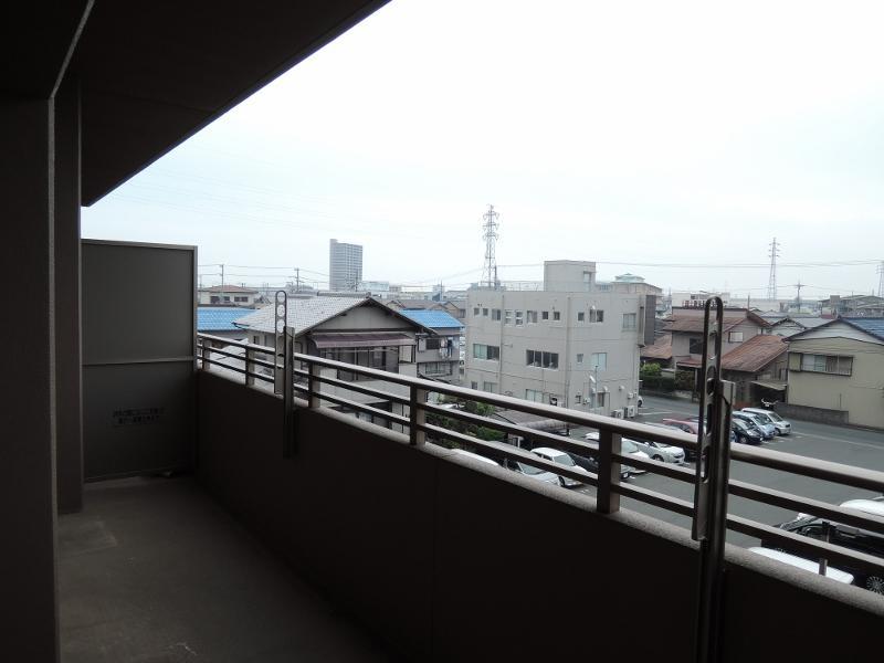 View photos from the dwelling unit. Balcony side Western-style